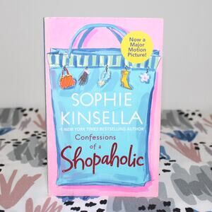 Book: Confessions of a Shopaholic Sophie Kinsella
